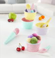 Komplet 4 miseczek z łyżeczkami i łopatką Lux Plastik